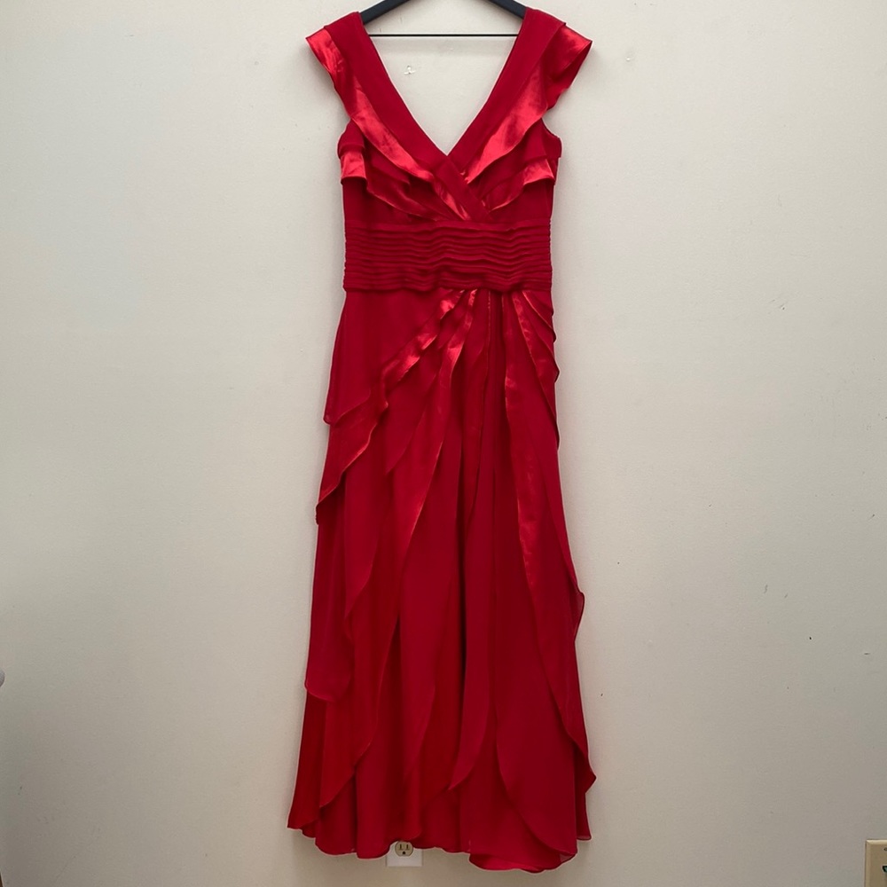 Tadashi Shoji Maxi dress